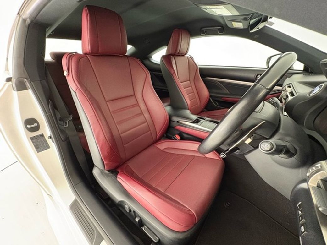2019 Lexus RC 300h