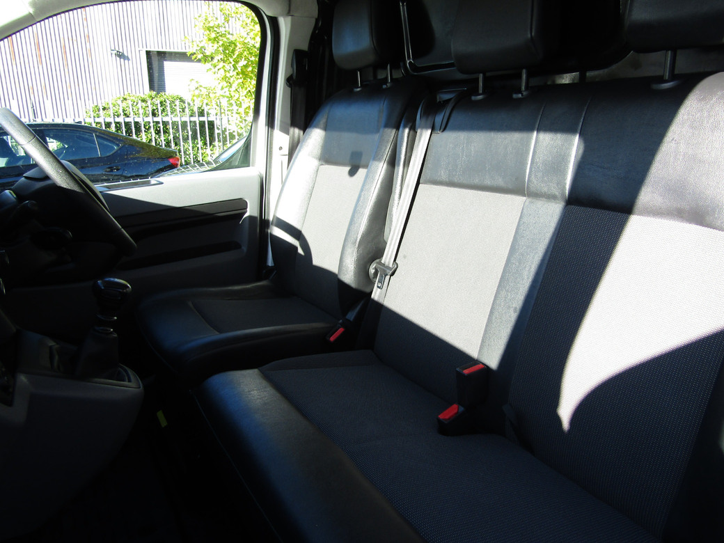 2022 Opel Vivaro