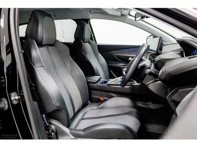 2021 Peugeot 3008