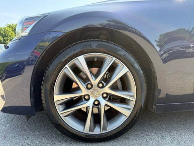 2019 Lexus IS