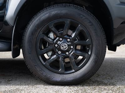 2025 Toyota Hilux