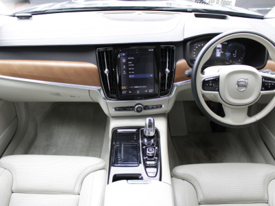 2019 Volvo V90