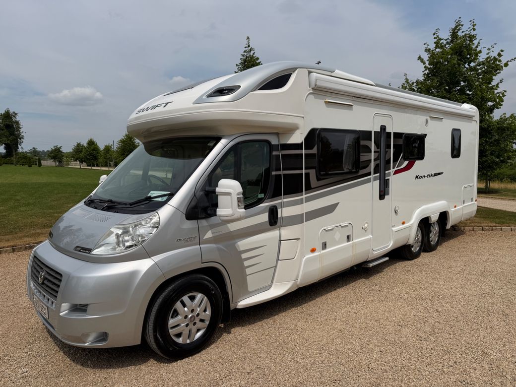 2012 SWIFT  KON TIKI 669 TAG AXEL R.H.D MANUAL C1 REQUIRED 