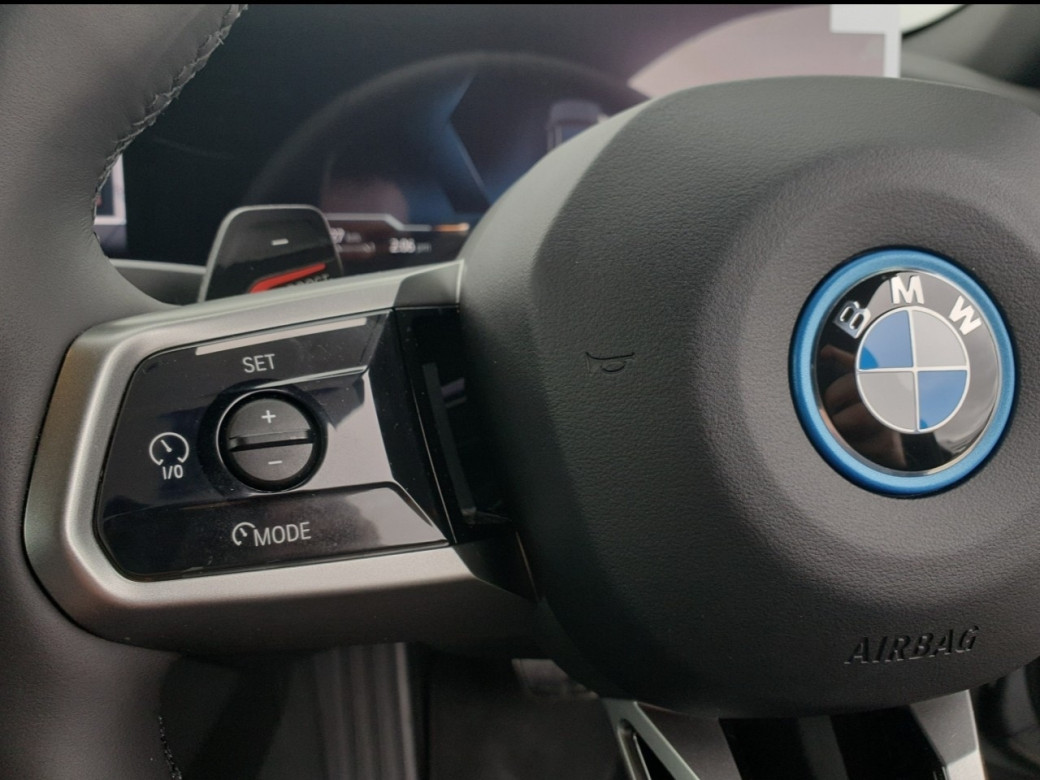 2026 BMW 530