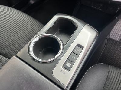 2019 Toyota Prius Alpha