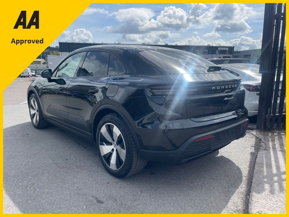 2024 Porsche Macan