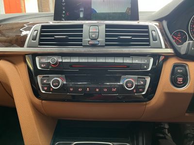 2018 BMW 3 Series