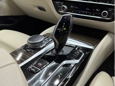 2021 BMW 5 Series