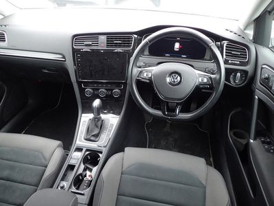 2019 Volkswagen Golf