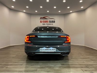 2020 Volvo S90