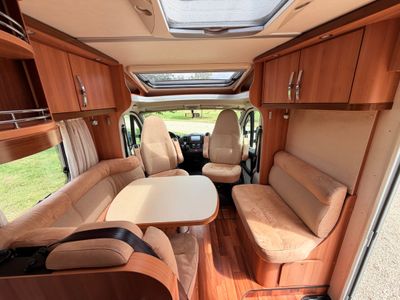 2013 HYMER  T614 CL L.H.D MANUAL 