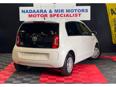 2013 Volkswagen up!