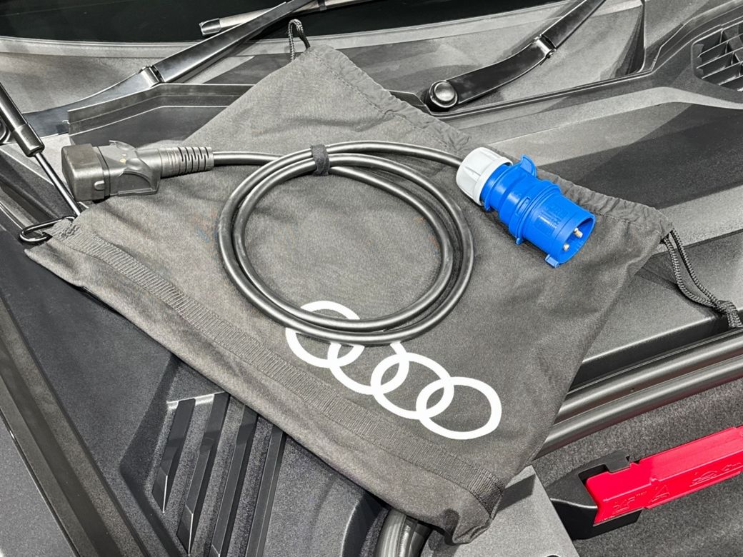 2024 Audi e-tron GT