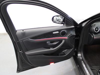 2021 Mercedes-Benz E 300