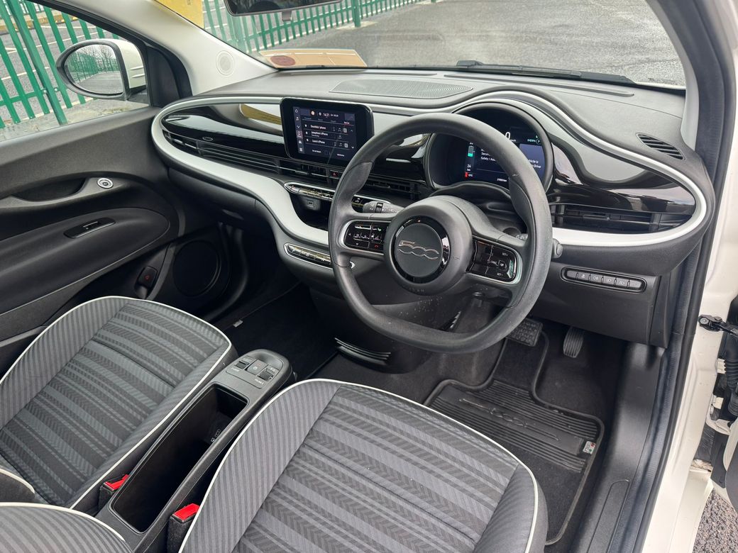 2023 Fiat 500e