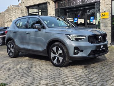 2023 Volvo XC40