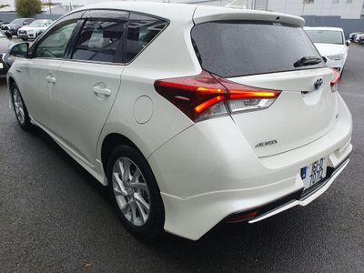 2016 Toyota Auris