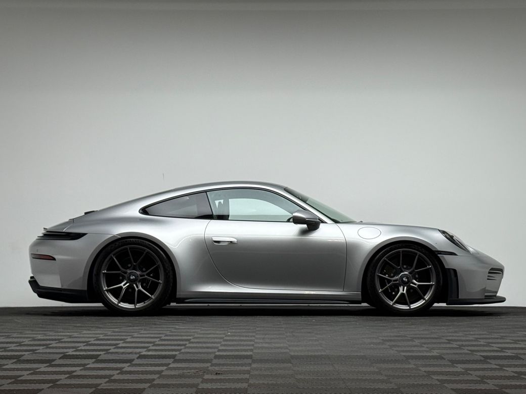 2026 Porsche 911