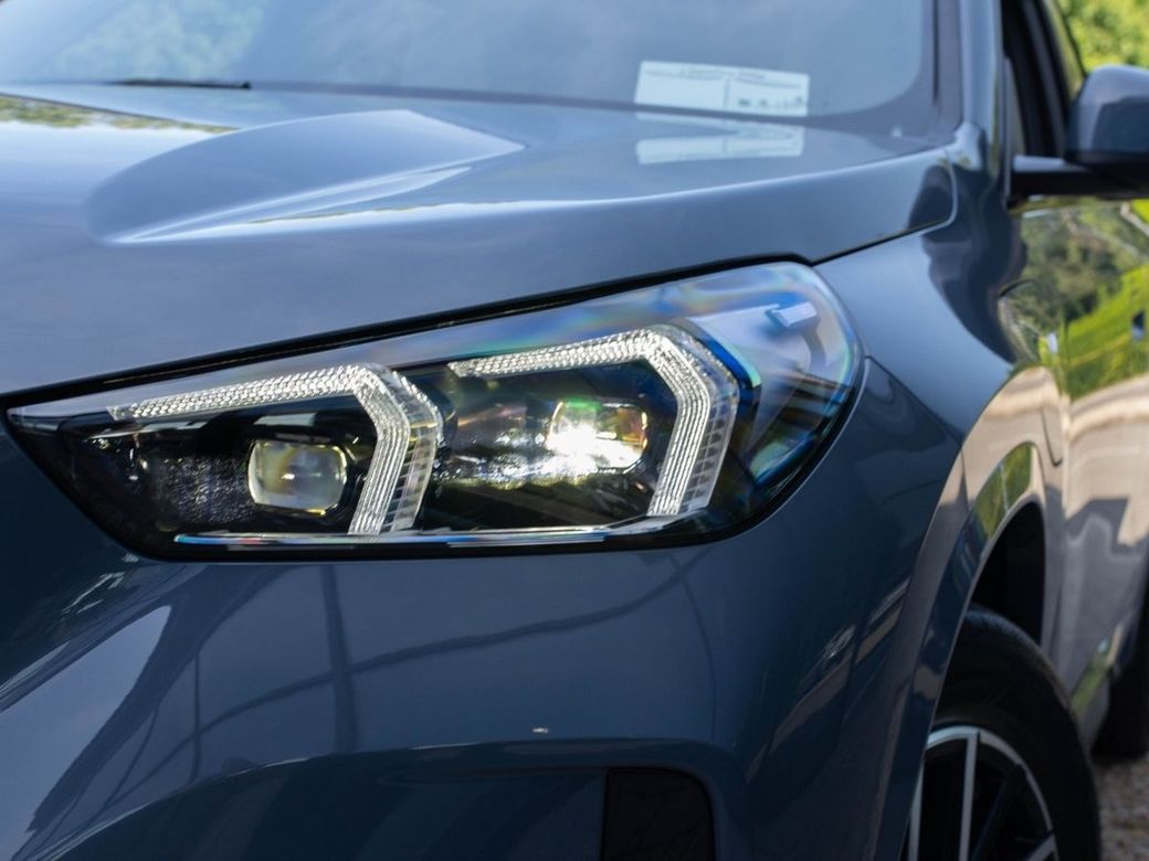 2025 BMW X1