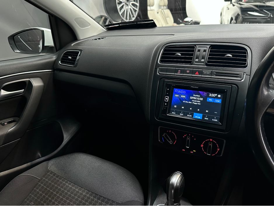 2016 Volkswagen Polo