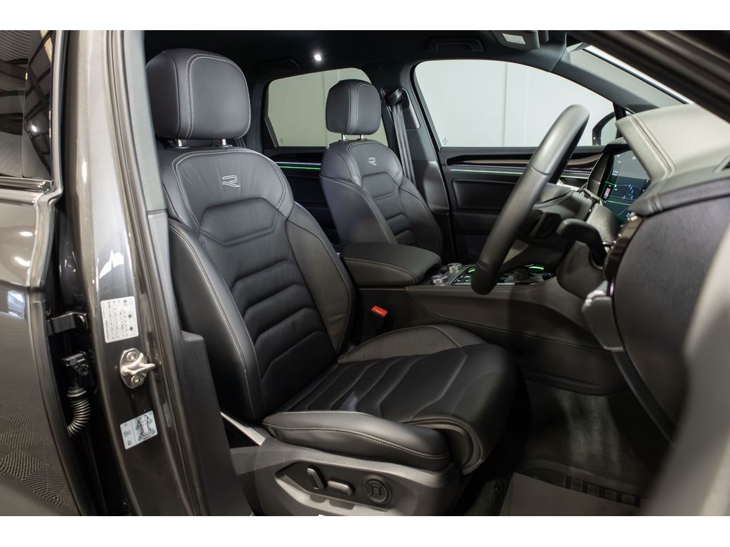 2025 Volkswagen Touareg