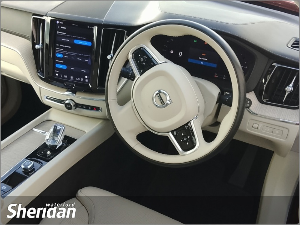 2022 Volvo XC60