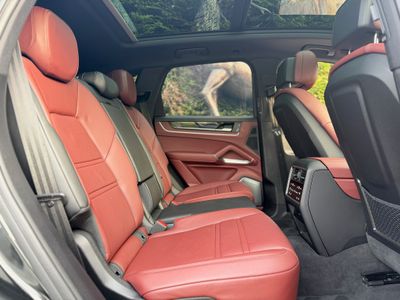 2024 Porsche Cayenne