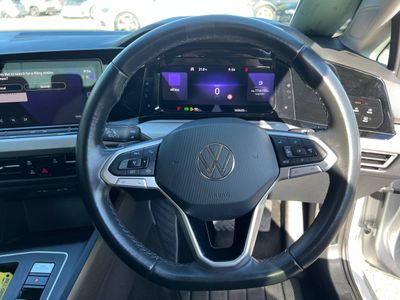 2023 Volkswagen Golf