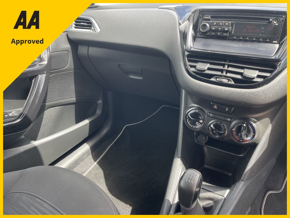 2014 Peugeot 208
