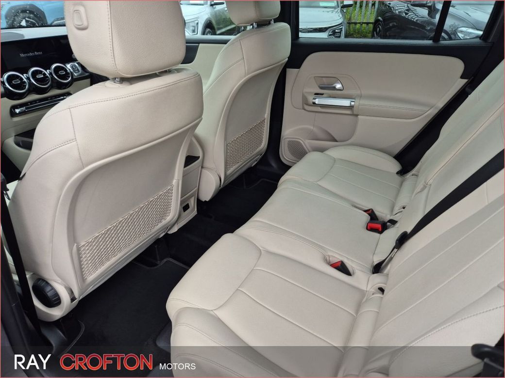 2022 Mercedes-Benz GLB Class