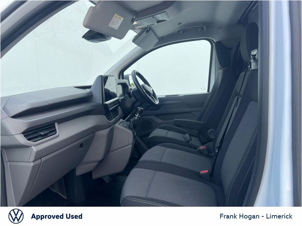 2025 Volkswagen Transporter