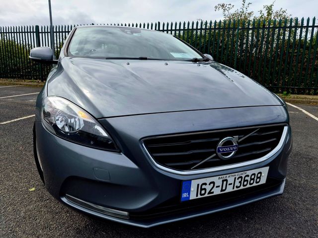 2016 Volvo V40