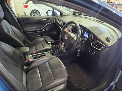 2017 Vauxhall Astra