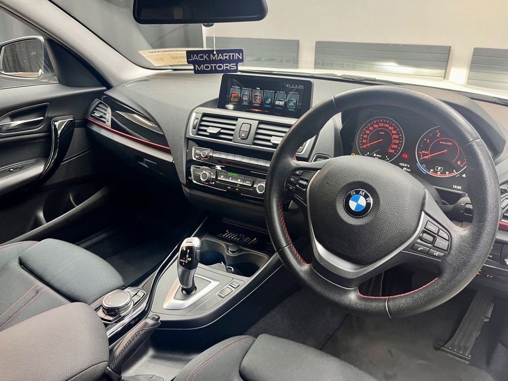2017 BMW 118