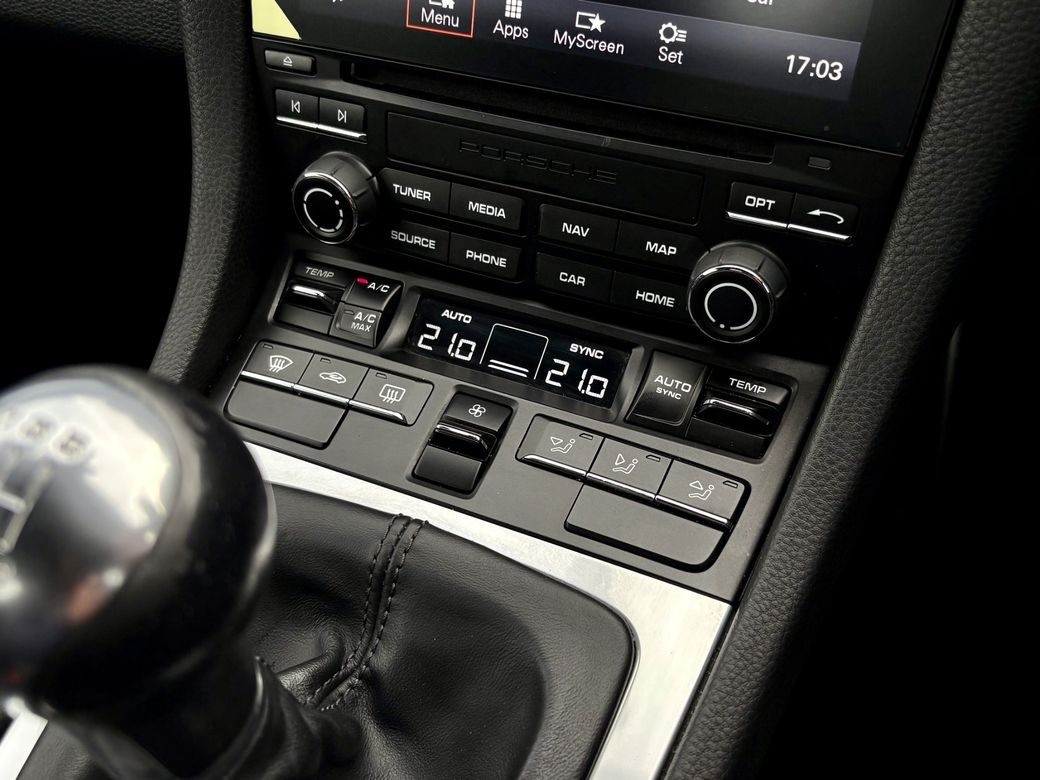 2021 Porsche Cayman