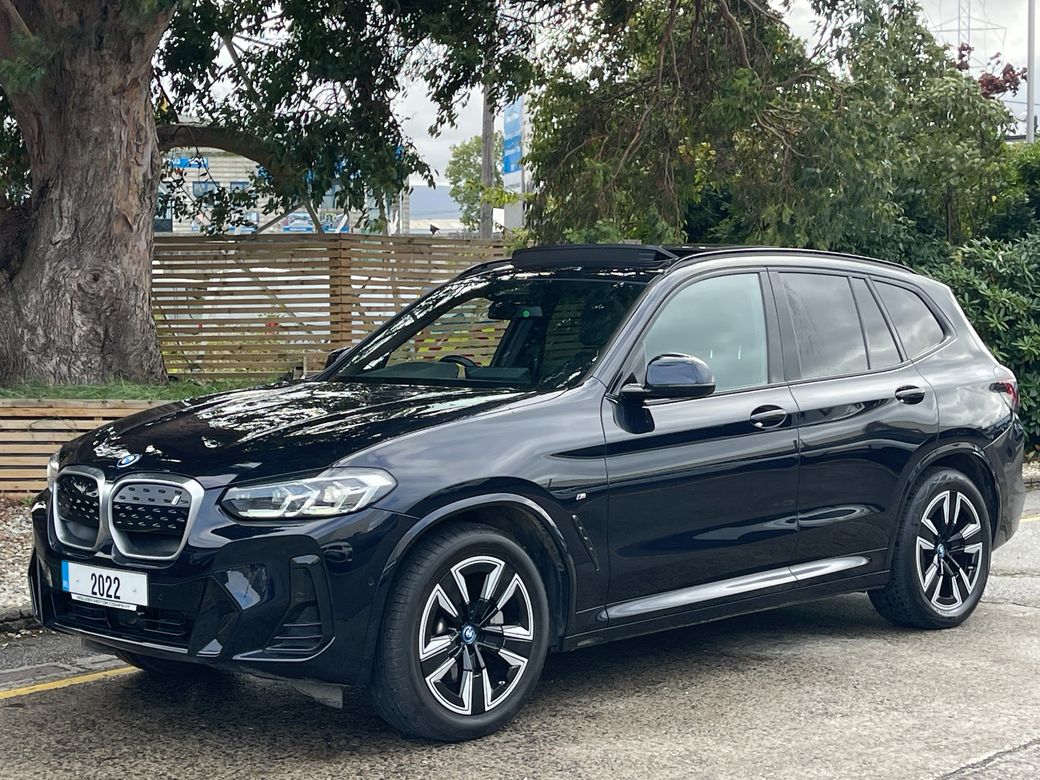 2022 BMW iX3