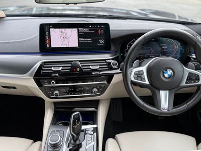 2022 BMW 5 Series