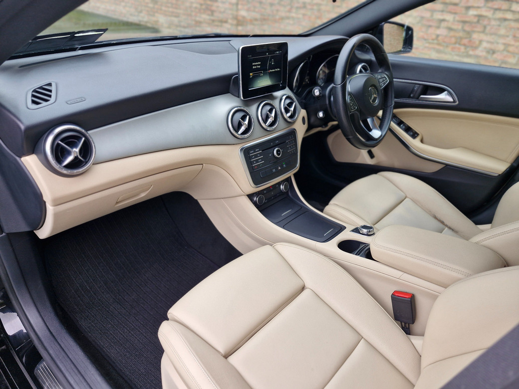 2016 Mercedes-Benz CLA Class