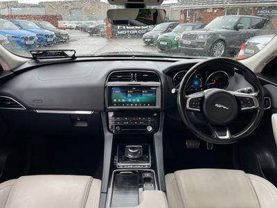 2018 Jaguar F-Pace