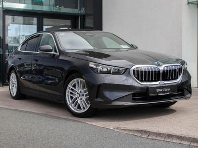 2025 BMW i5
