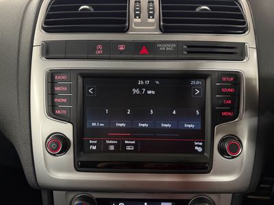 2015 Volkswagen Polo