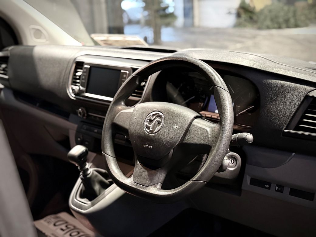 2022 Vauxhall Vivaro