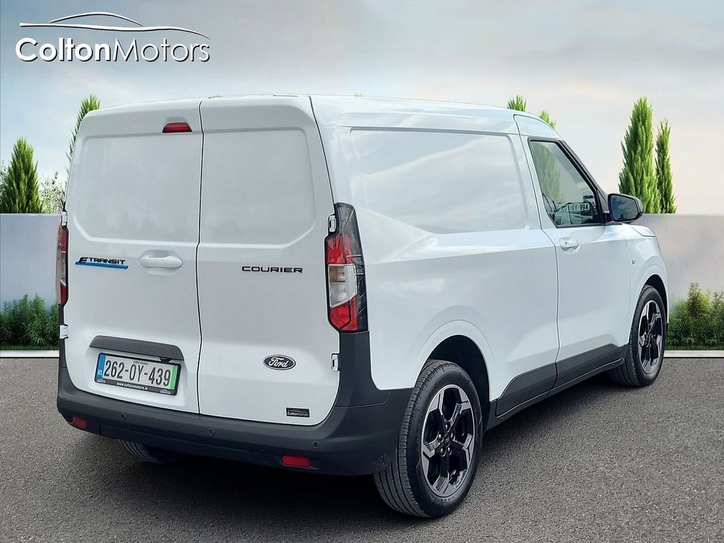 2026 Ford Transit Courier