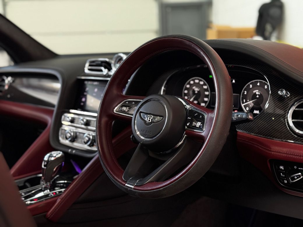 2022 Bentley Bentayga