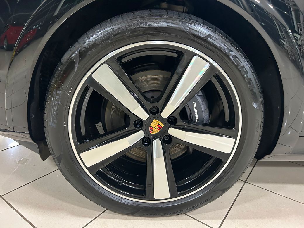 2024 Porsche Cayenne