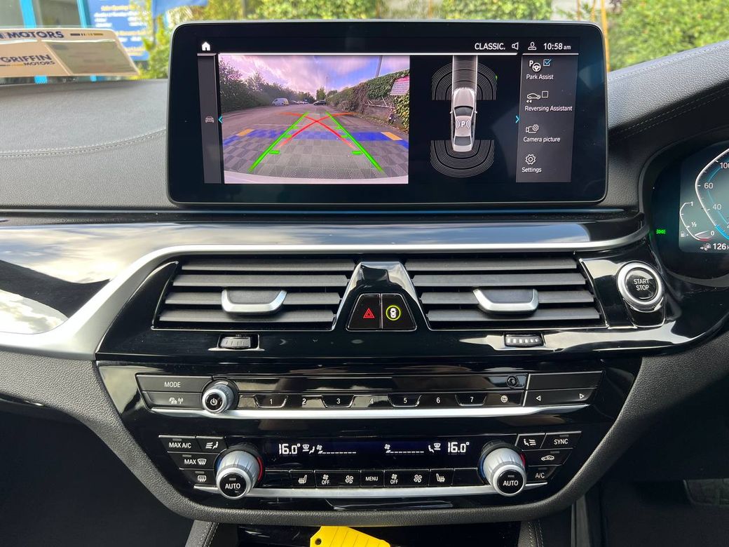 2021 BMW 5 Series