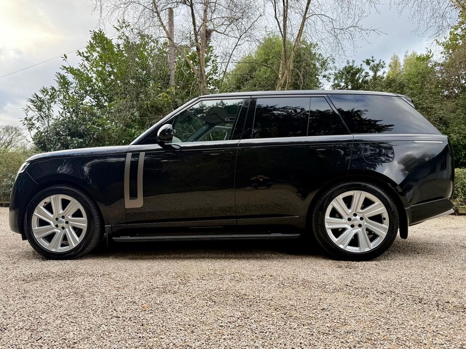 2025 Land Rover Range Rover