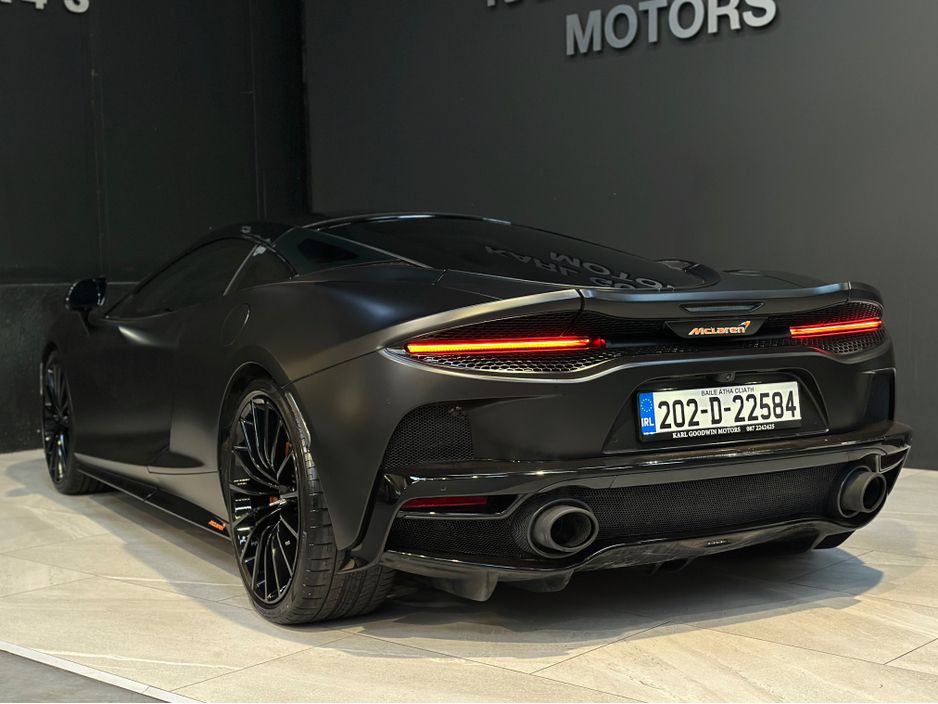 2020 McLaren GT