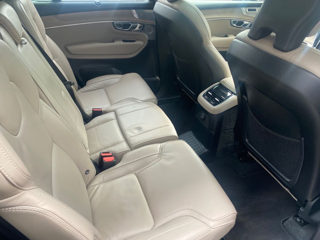 2025 Volvo XC90