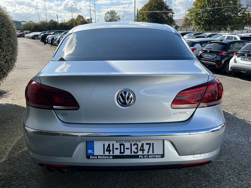 2014 Volkswagen Passat
